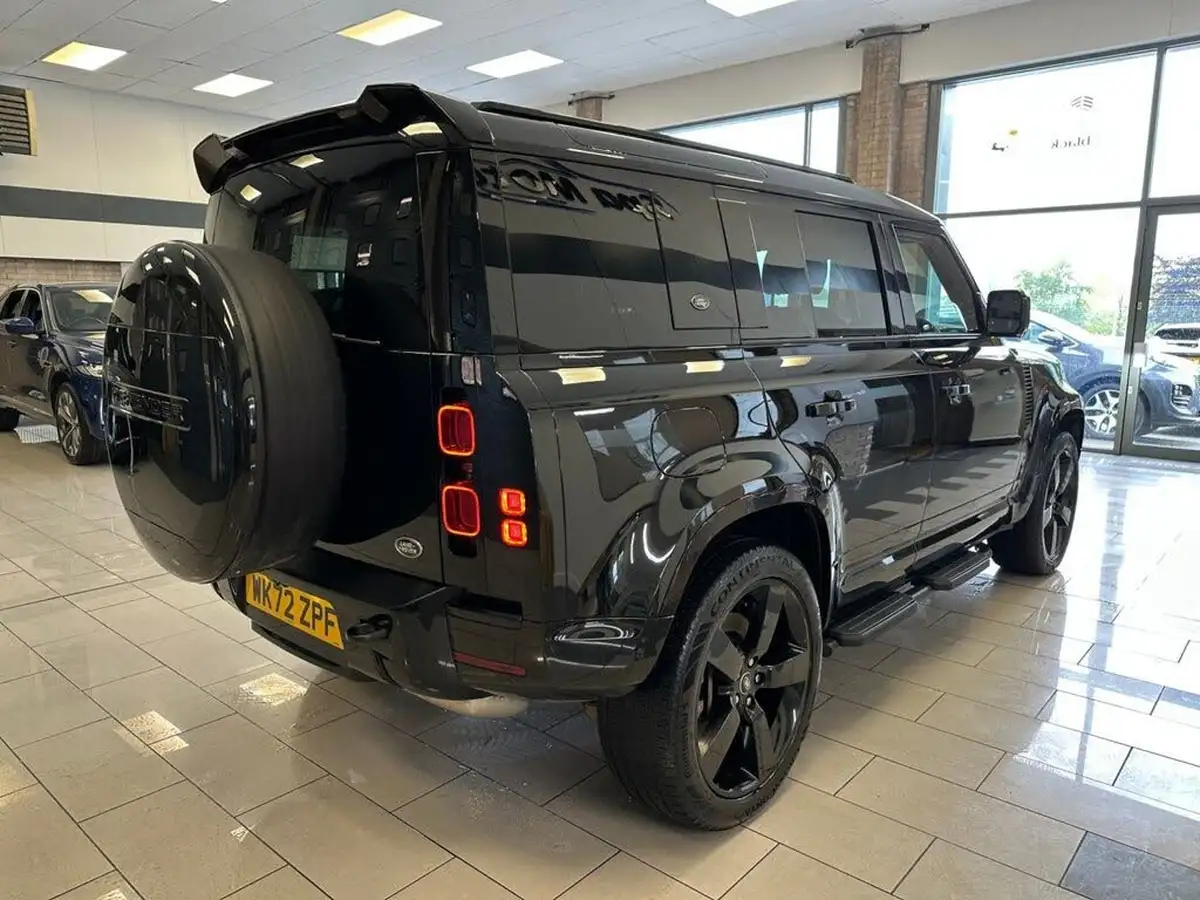 2022-land-rover-110-defender-30-d250-x-dynamic-se-big-5
