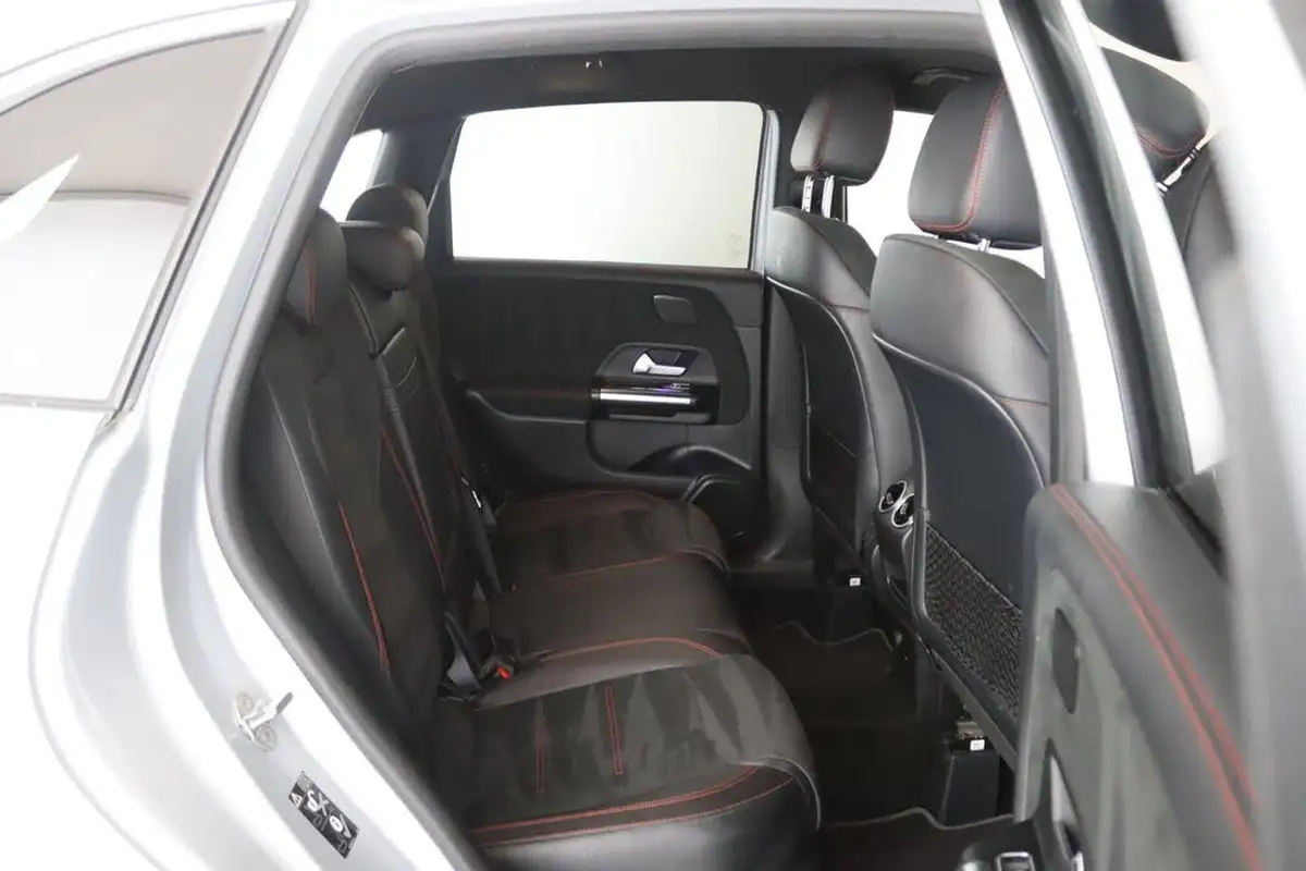 2021-mercedes-benz-b-class-13-b200-amg-line-premium-big-15