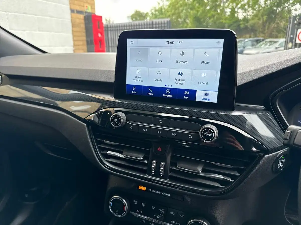 2020-ford-kuga-15-st-line-first-edition-big-18
