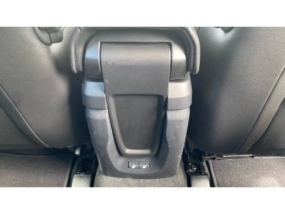 2019-volvo-v40-20td-d3-inscription-edition-big-41
