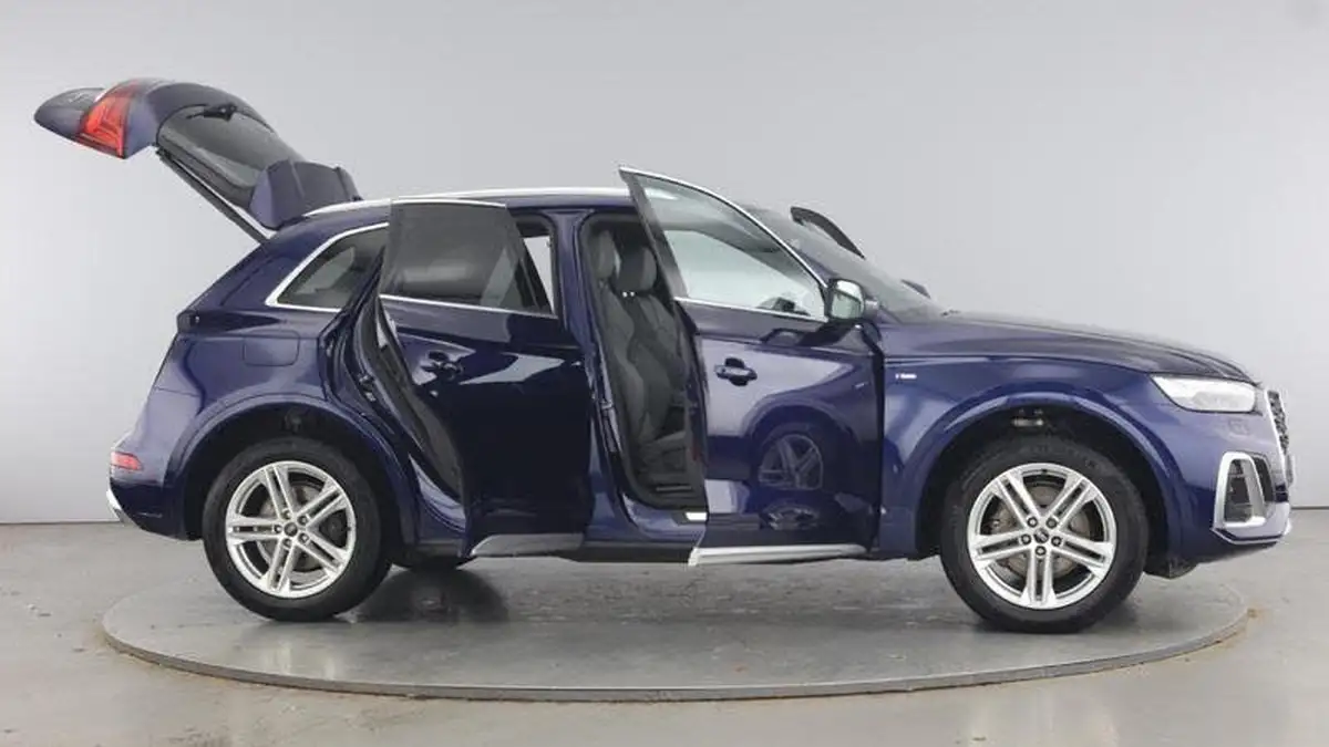 2023-audi-q5-20-45-tfsi-s-line-station-wagon-big-9