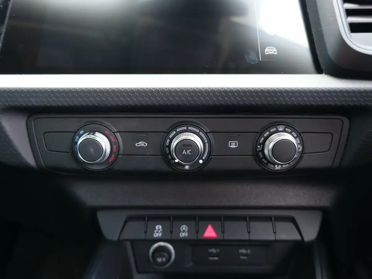 2019-audi-a1-10-30-tfsi-se-big-19