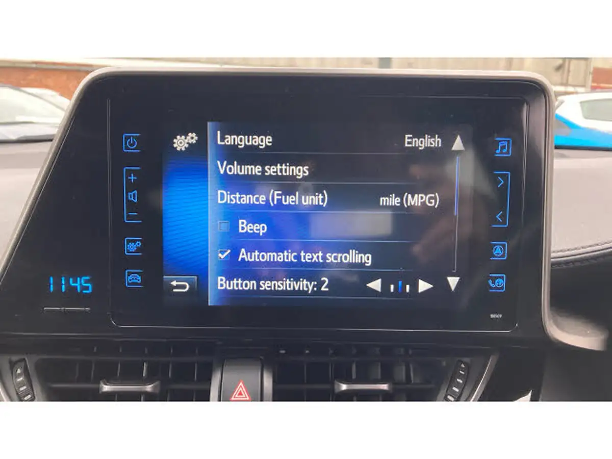 2019-toyota-c-hr-18-vvt-i-dynamic-big-28