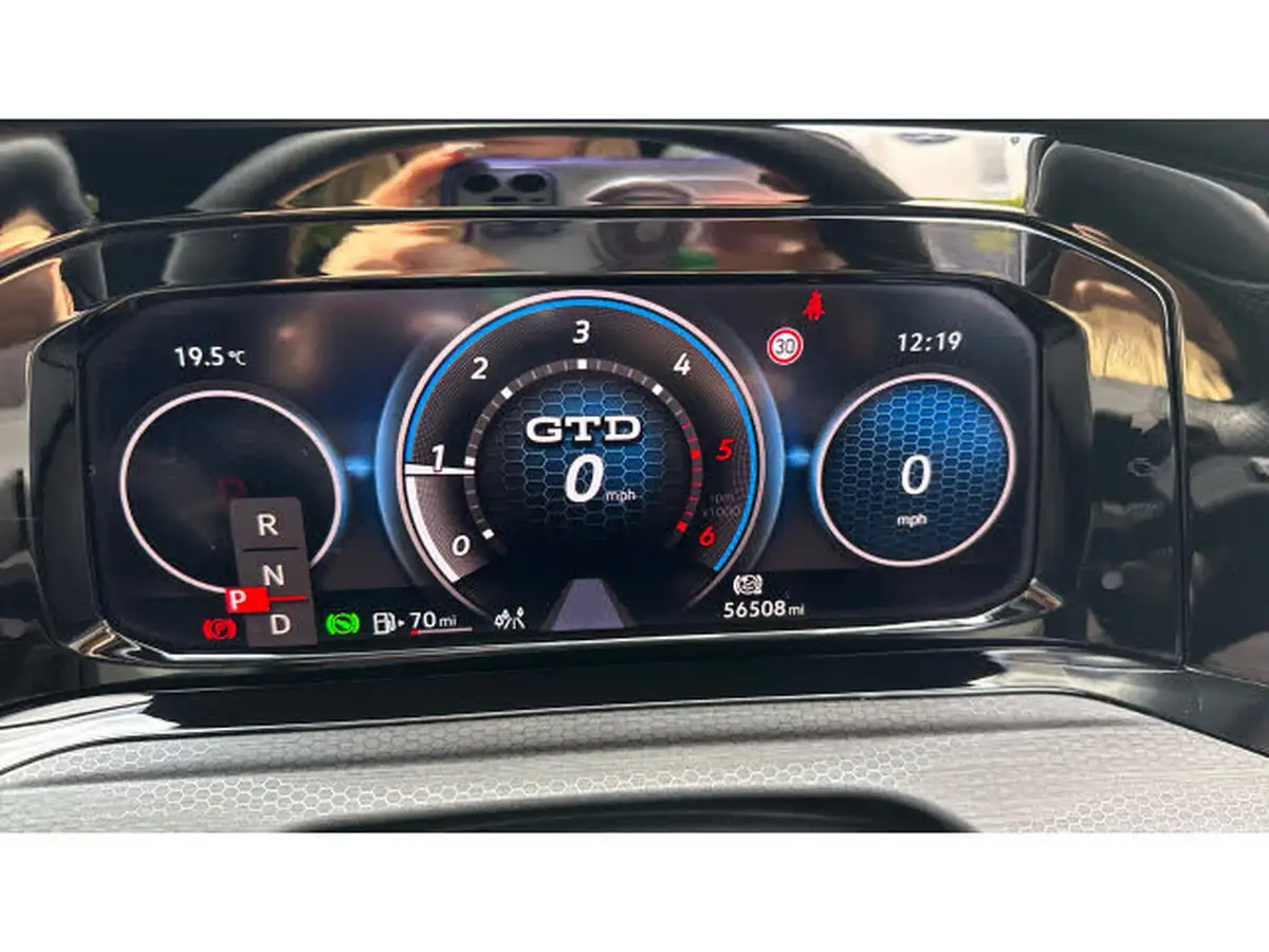 2022-volkswagen-golf-20tdi-gtd-big-10