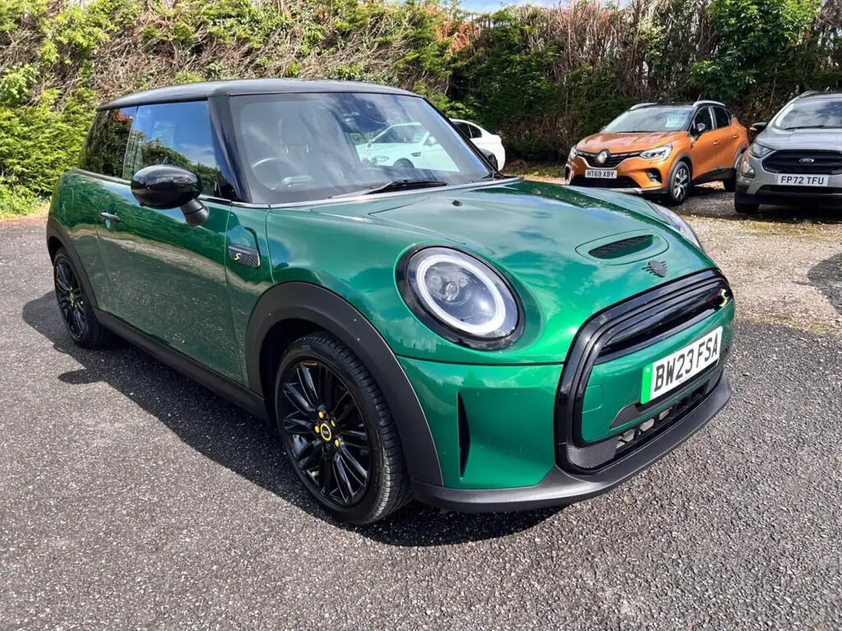 2023-mini-cooper-e-cooper-s-2-big-17