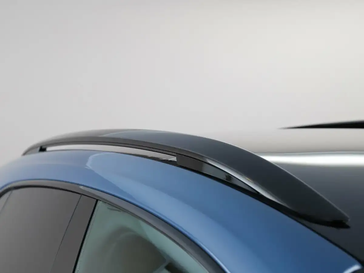 2025-porsche-taycan-e-4s-cross-turismo-598ps-big-50