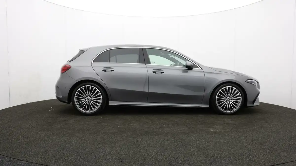 2023-mercedes-benz-a-class-13-a180-amg-line-premium-plus-hatchback-5d-7g-dct-big-42