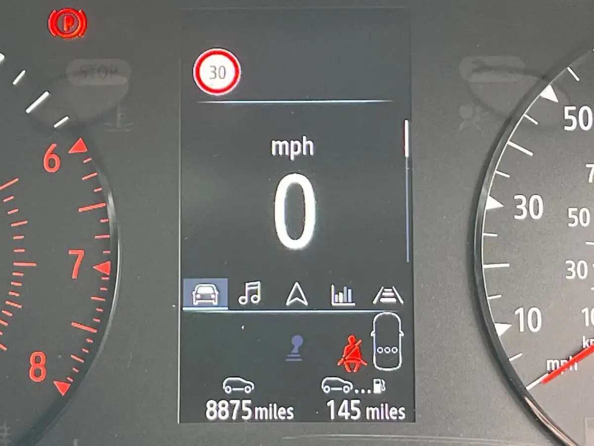 2021-renault-captur-10-tce-iconic-90ps-big-21