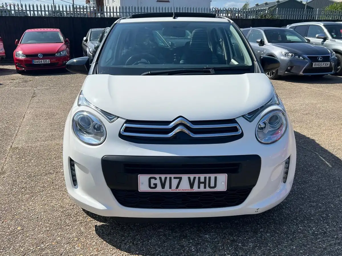 2017-citroen-c1-10-vti-airscape-feel-big-1