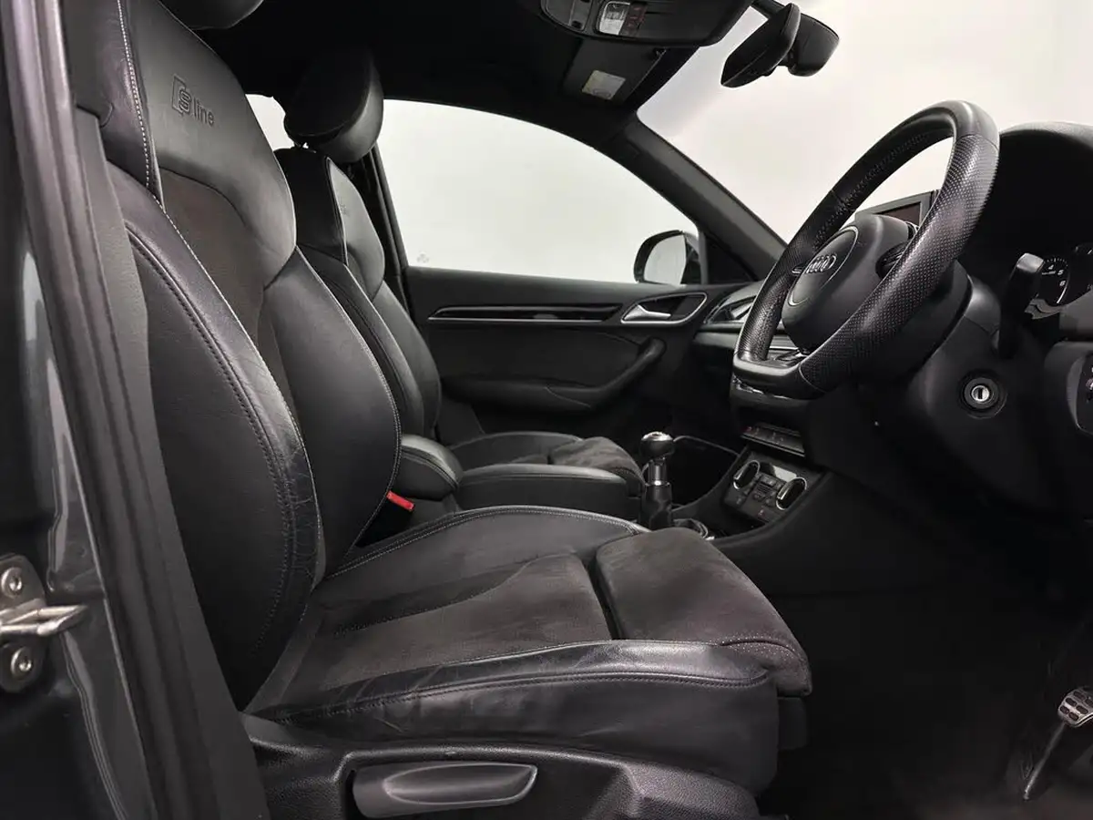 2018-audi-q3-14-tfsi-black-edition-s-tronic-big-28