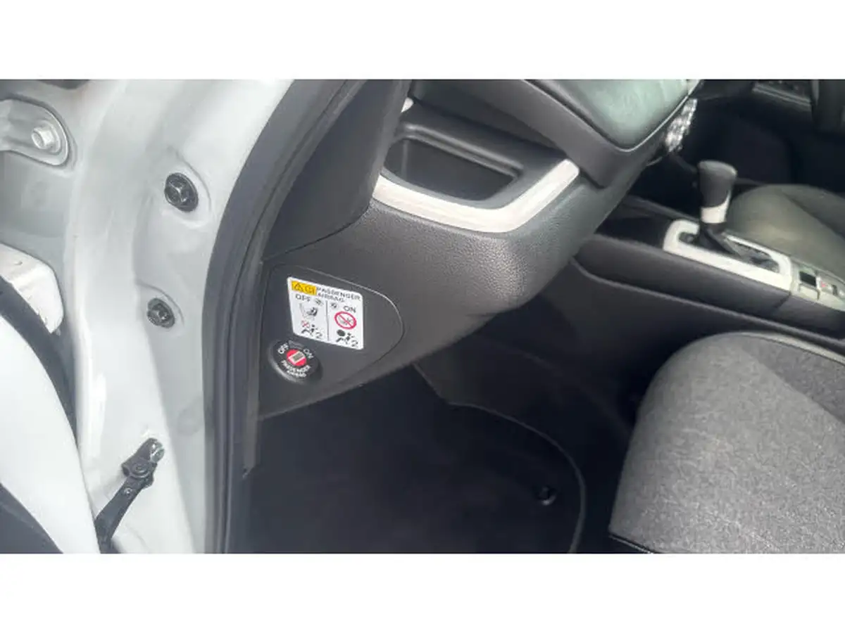 2022-honda-jazz-15-i-mmd-sr-109ps-big-31