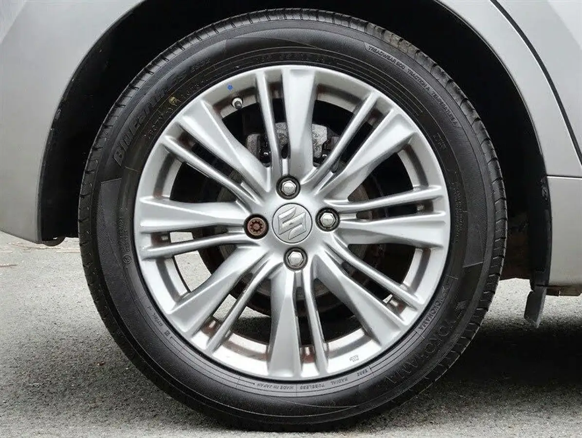 2018-suzuki-baleno-10-boosterjet-sz5-big-7