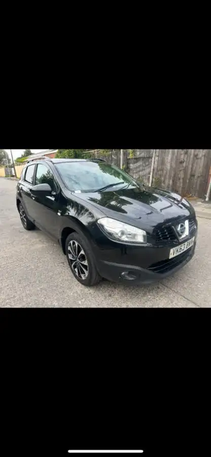 2013-nissan-qashqai-15td-360-big-3