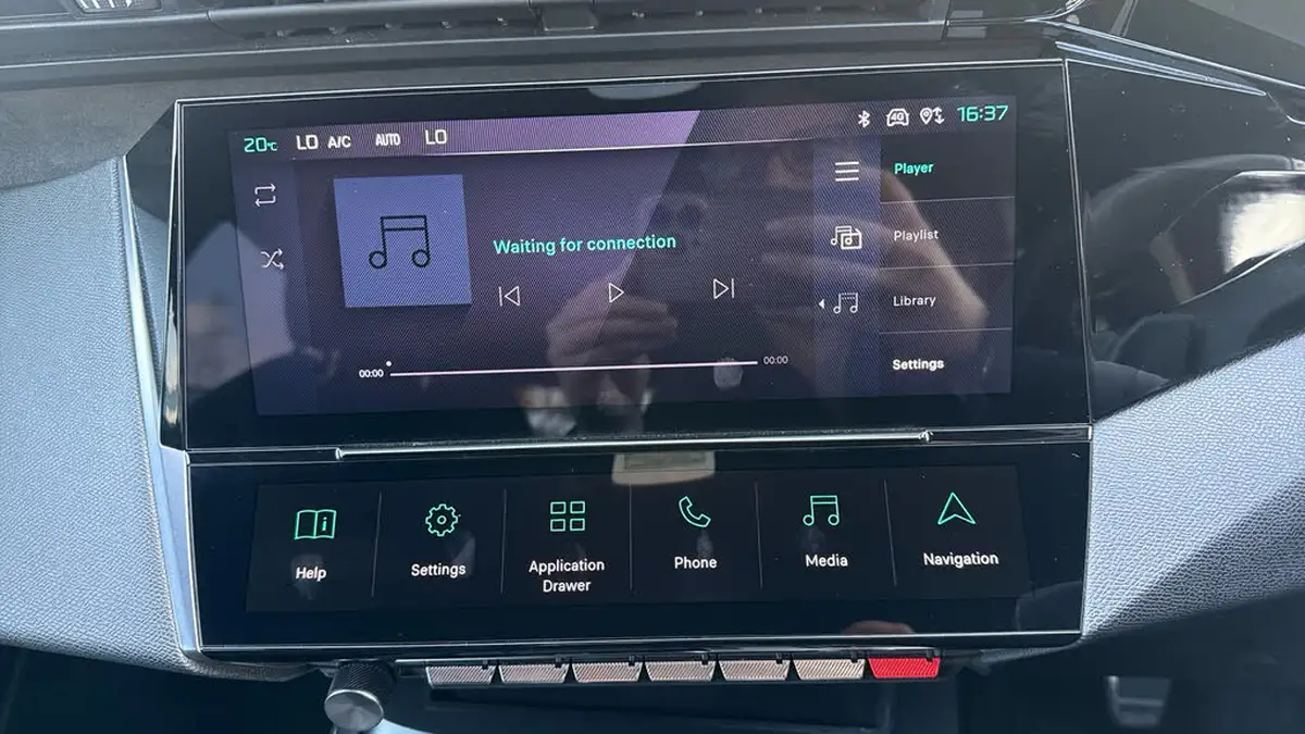2023-peugeot-408-12-puretech-gt-130ps-ss-eat8-big-40