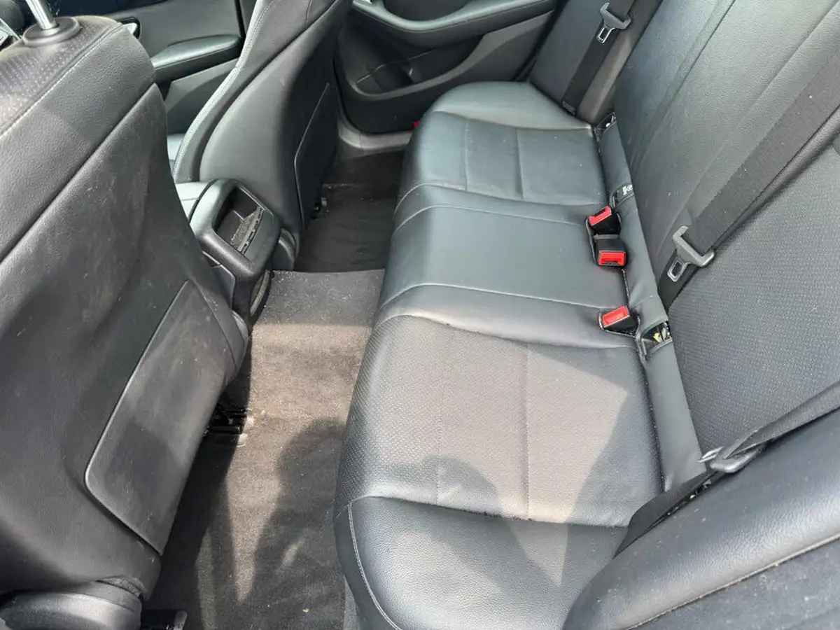 2016-mercedes-benz-c-class-16d-c200d-se-ss-saloon-4d-auto-big-27