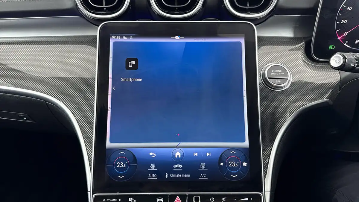 2022-mercedes-benz-c-class-big-16