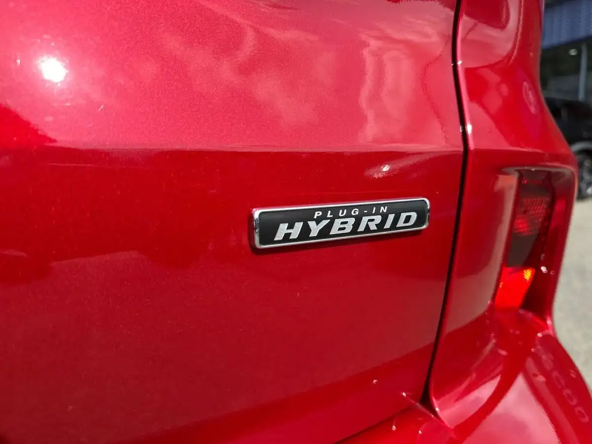 2024-ford-kuga-25t-st-line-x-edition-225ps-phev-big-40