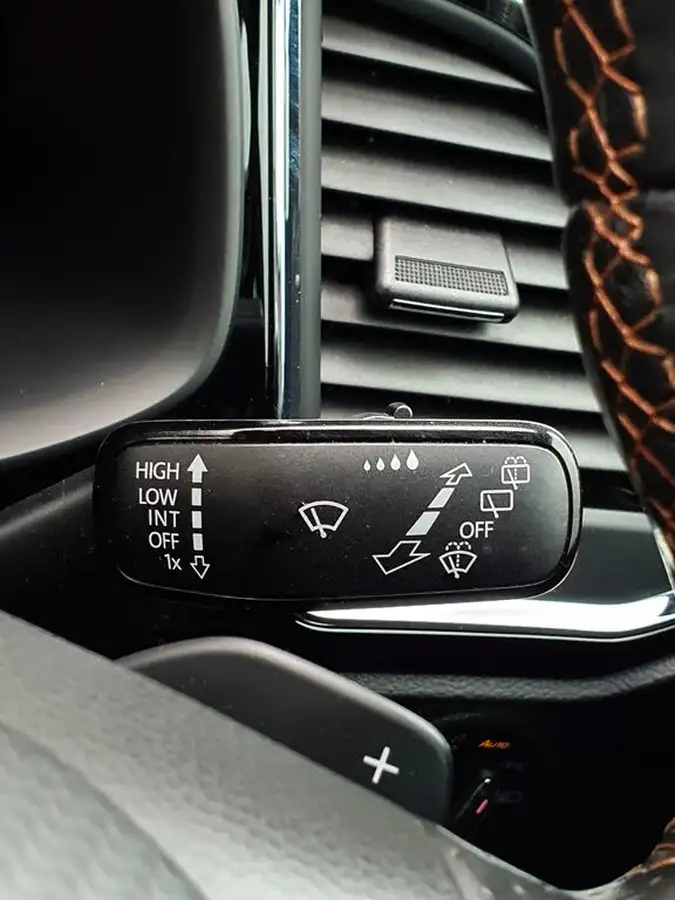 2020-seat-cupra-ateca-20-tsi-300ps-comfort-sound-pack-big-40