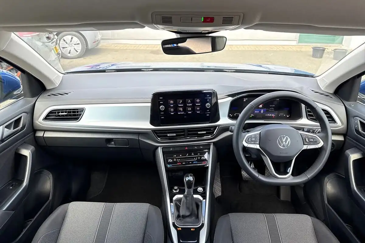 2024-volkswagen-t-roc-15-tsi-match-dsg-big-37