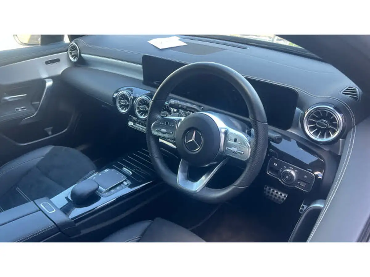 2021-mercedes-benz-a-class-13-a180-amg-line-executive-edition-hatchback-5d-7g-dct-big-10
