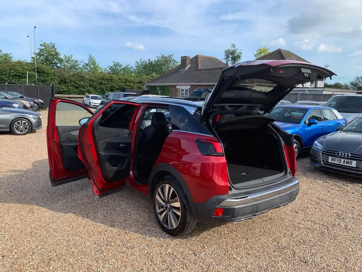 2018-peugeot-3008-suv-16-thp-gt-line-premium-big-58