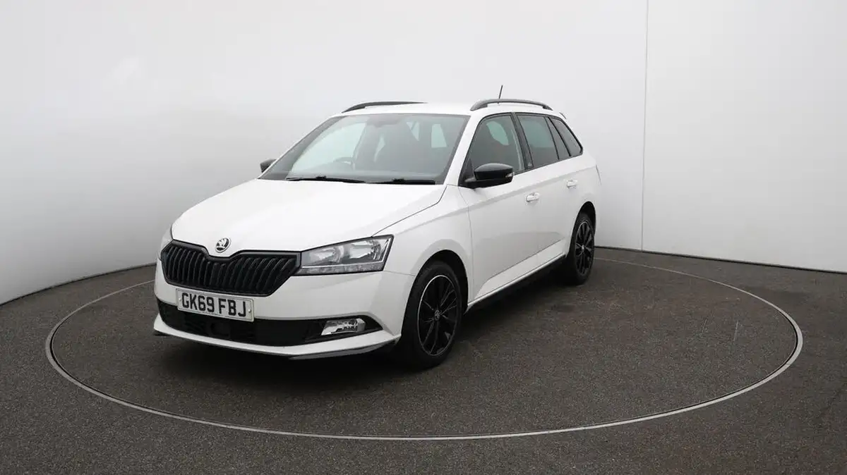 2019-skoda-fabia-10-tsi-monte-carlo-95ps-estate-big-30