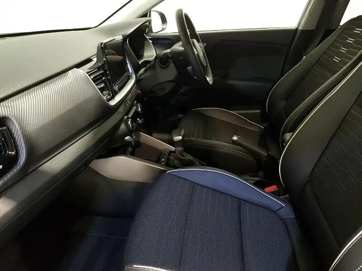 2025-kia-stonic-10-t-gdi-gt-line-s-dct-big-4