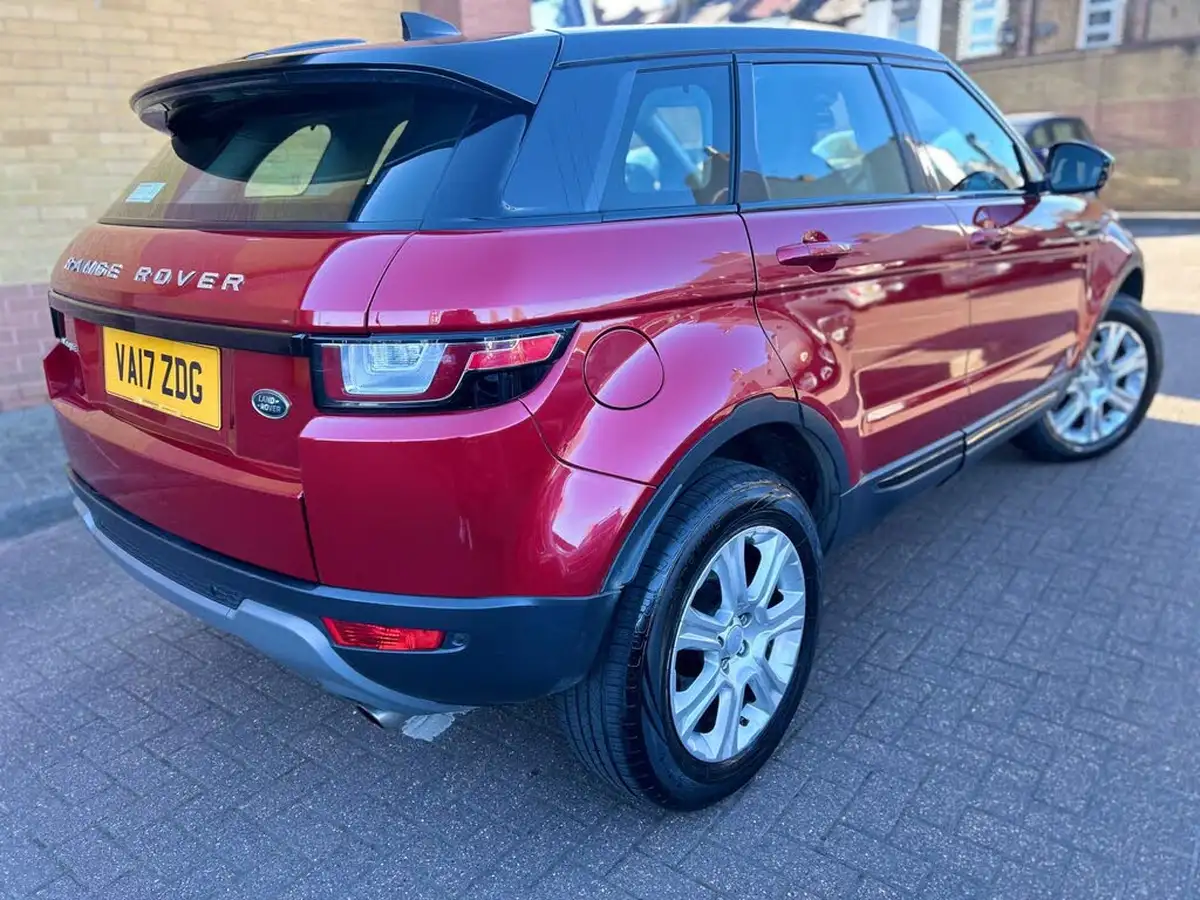 2017-land-rover-range-rover-evoque-20td4-se-tech-hatchback-5d-auto-big-11