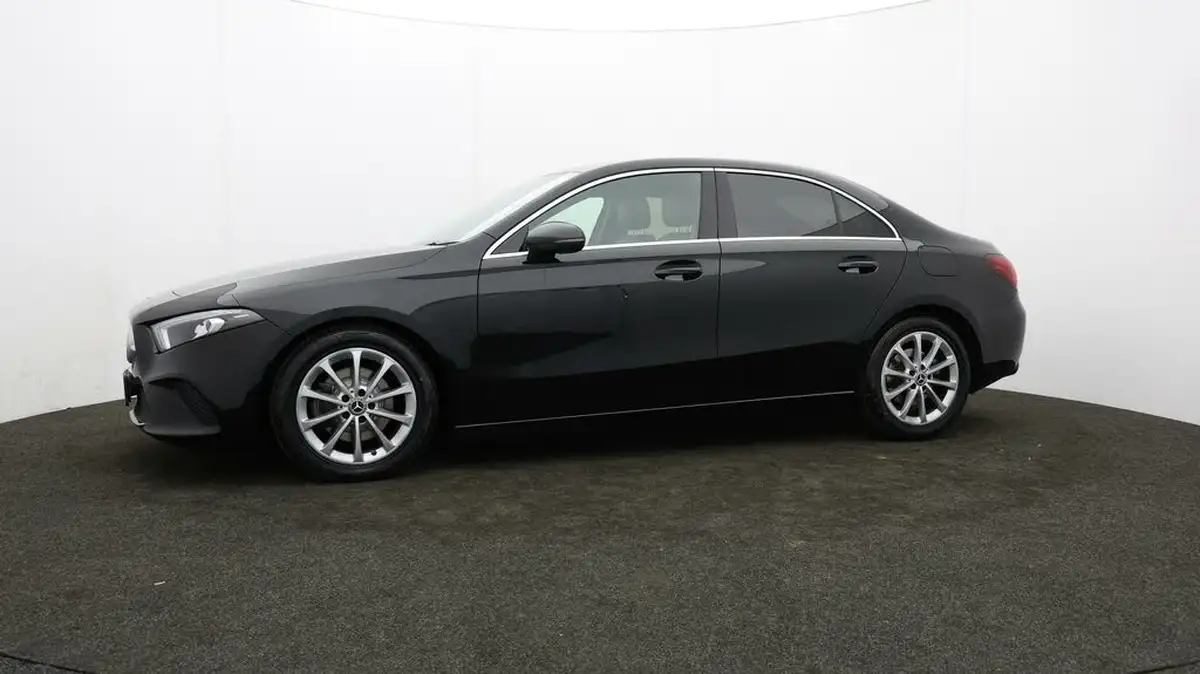 2020-mercedes-benz-a-class-13-a200-sport-saloon-4d-7g-dct-big-66