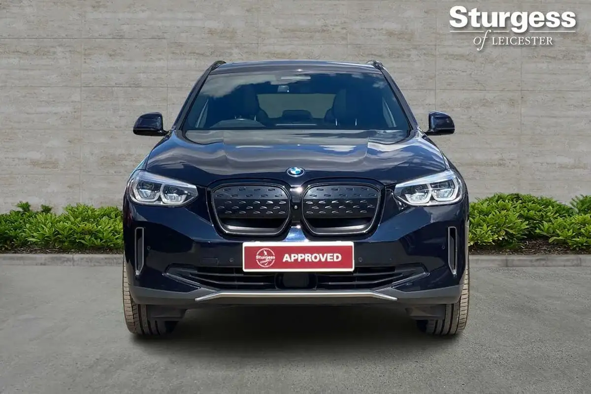 2022-bmw-ix3-e-premier-edition-pro-big-1