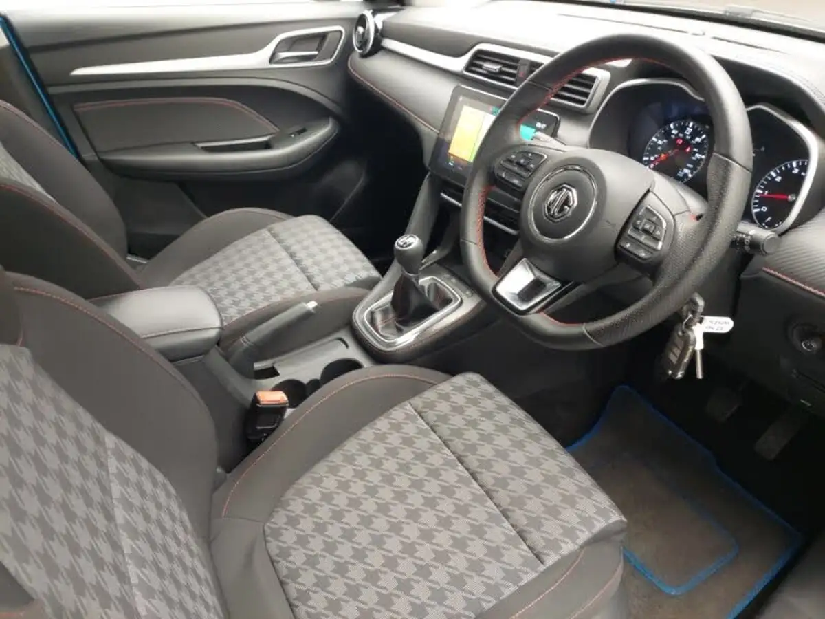 2023-mg-zs-suv-15-vti-tech-excite-big-12