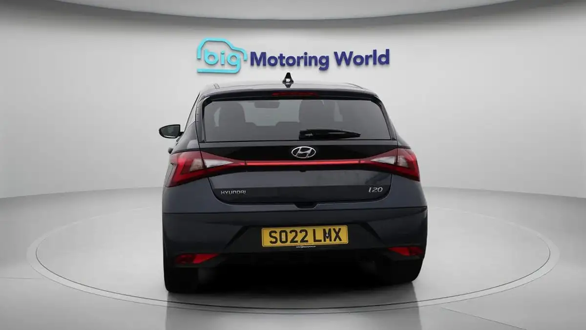 2022-hyundai-i20-10-t-gdi-premium-eclutch-imt-big-6