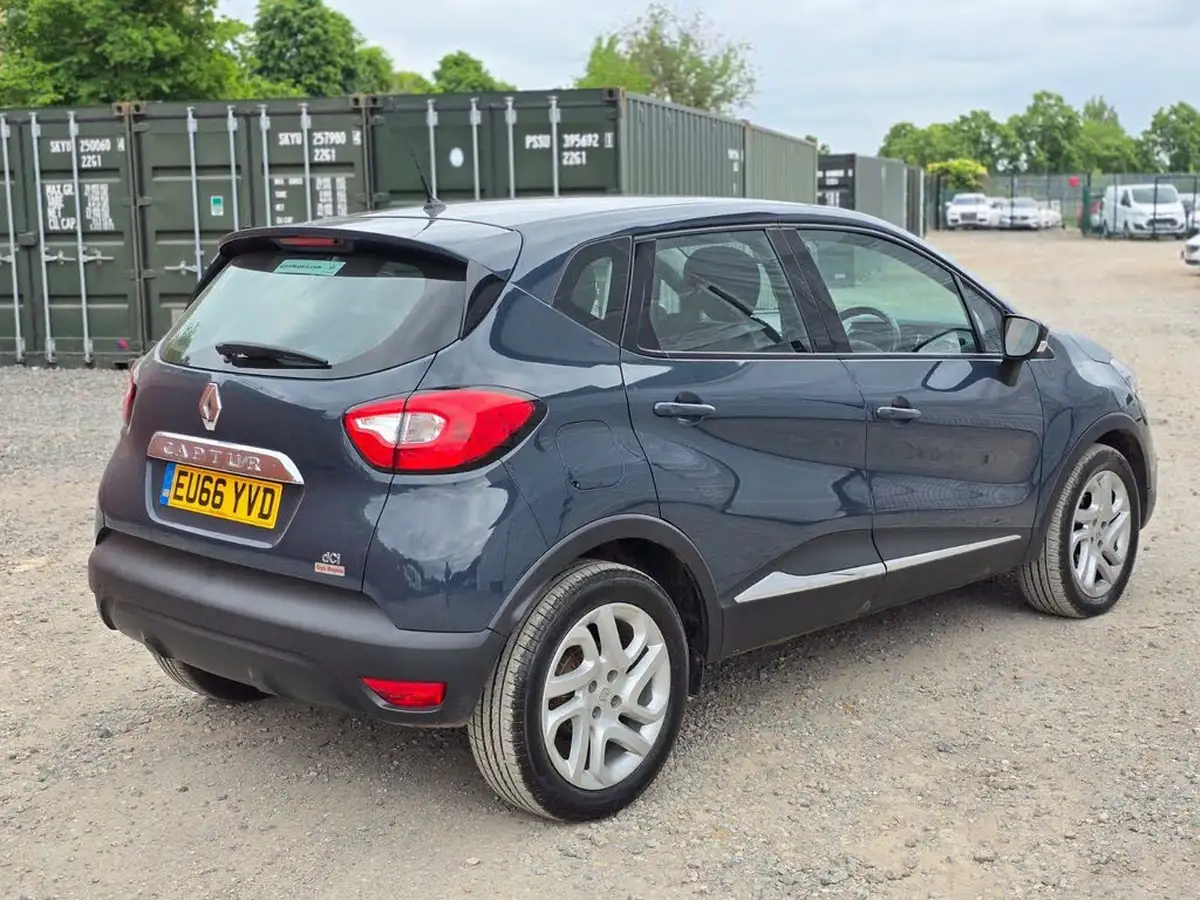 2016-renault-captur-15dci-dynamique-nav-90bhp-edc-auto-big-14