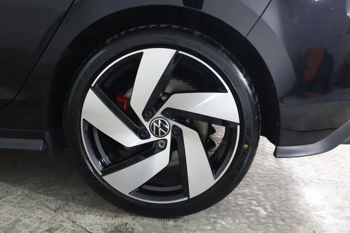 2023-volkswagen-golf-20-tsi-gti-dsg-big-28