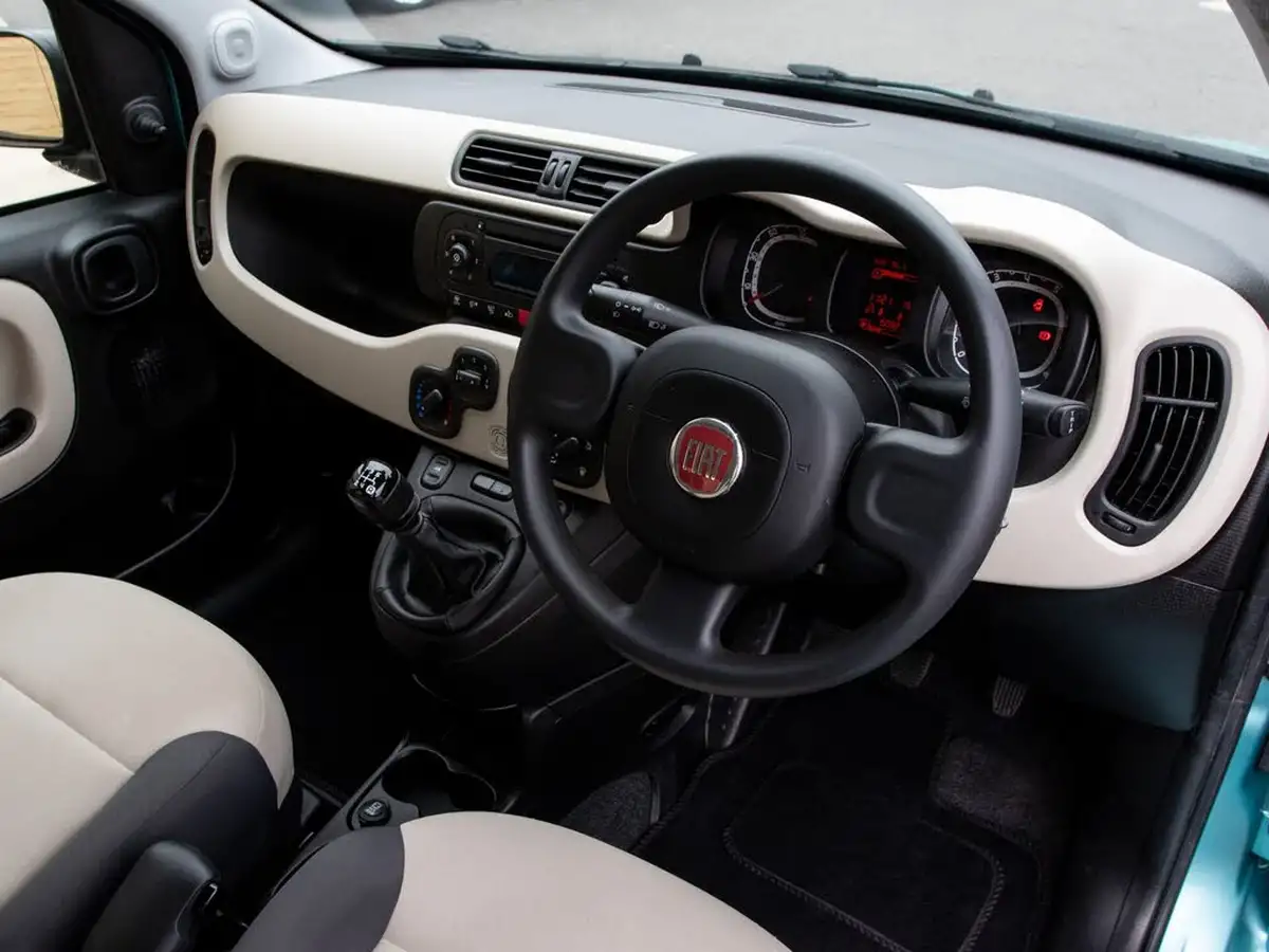 2016-fiat-panda-12-easy-big-3