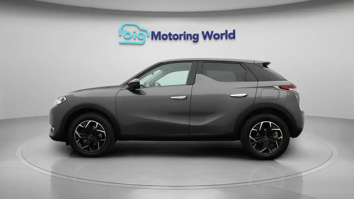 2019-ds-ds-3-crossback-12-puretech-prestige-130ps-eat8-big-4