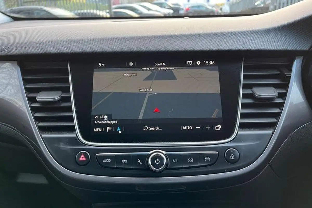 2021-vauxhall-crossland-12-elite-nav-110ps-big-31