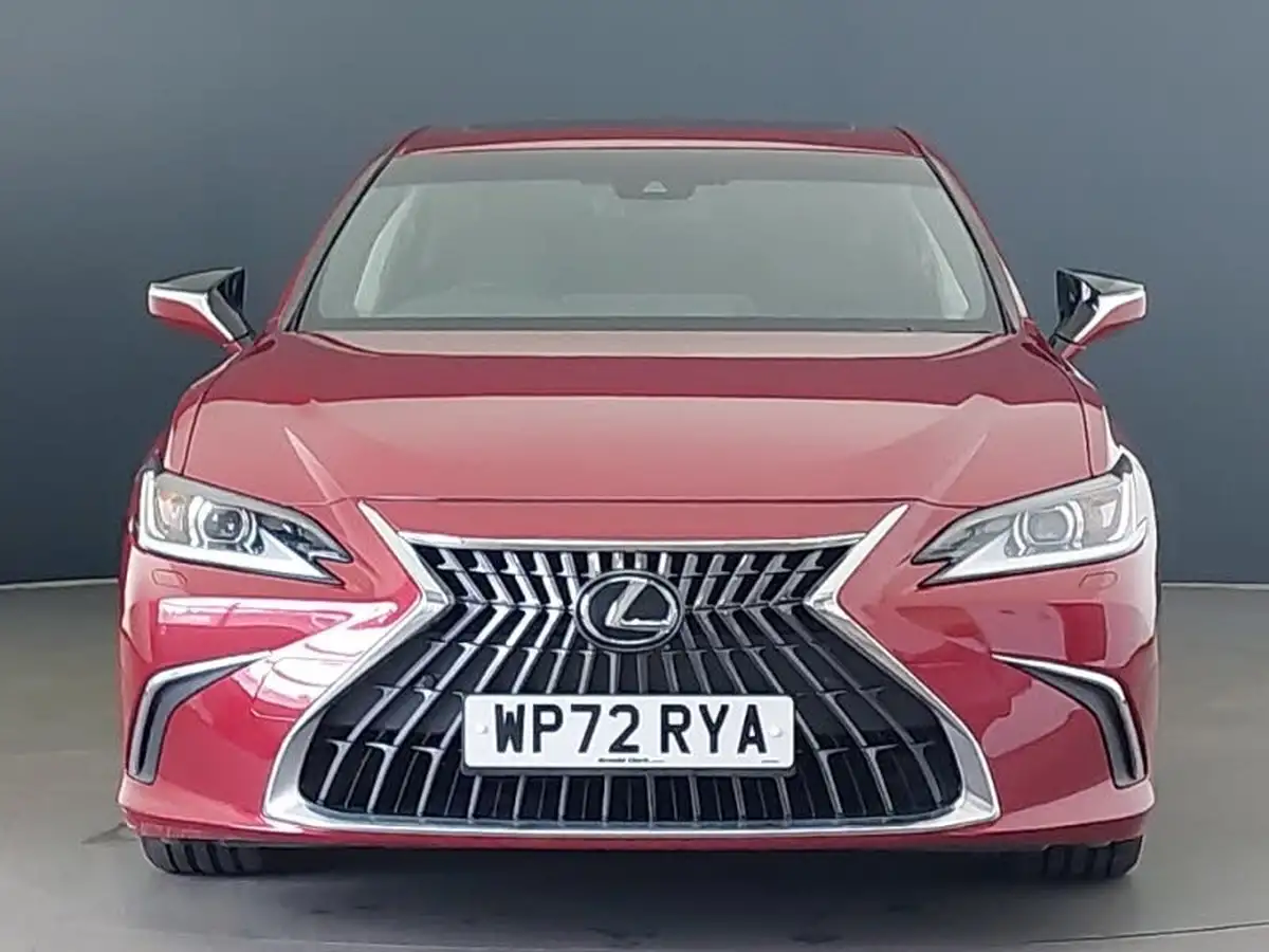 2021-lexus-es-300h-25-es-215bhp-big-18