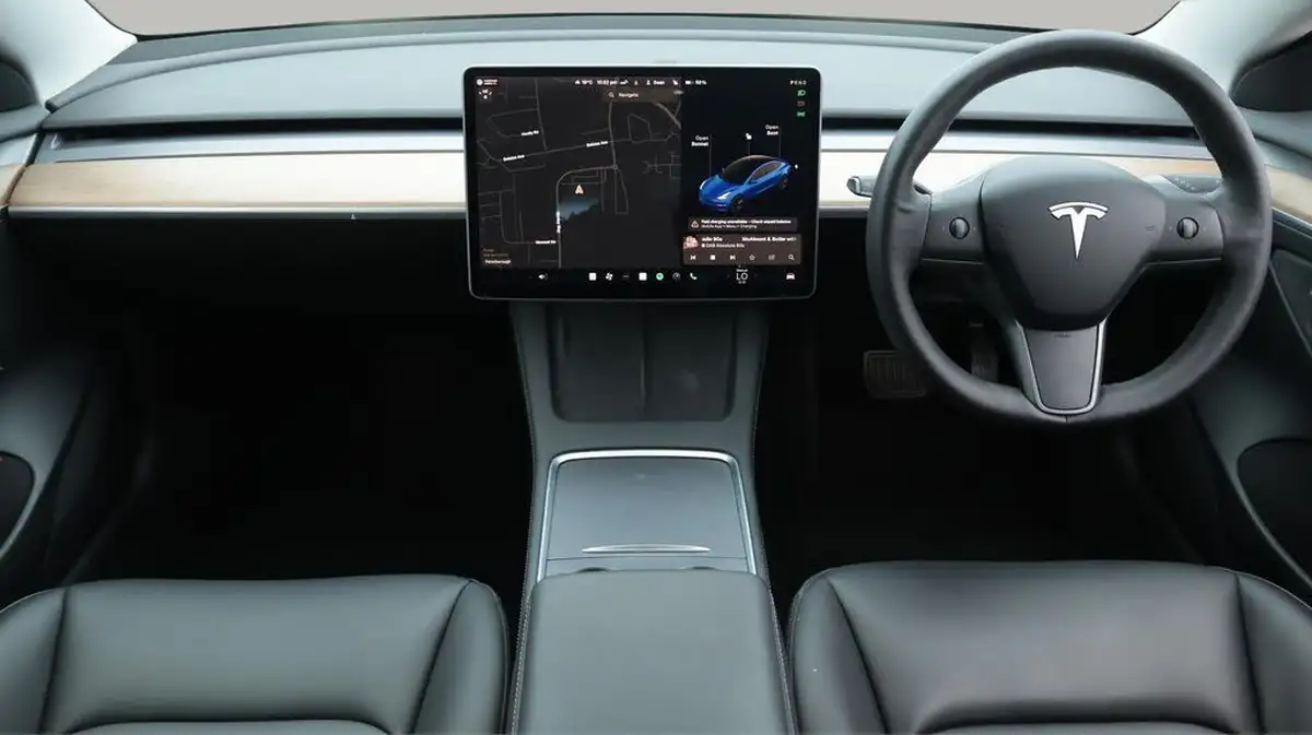 2021-tesla-model-3-e-long-range-4x4-big-13