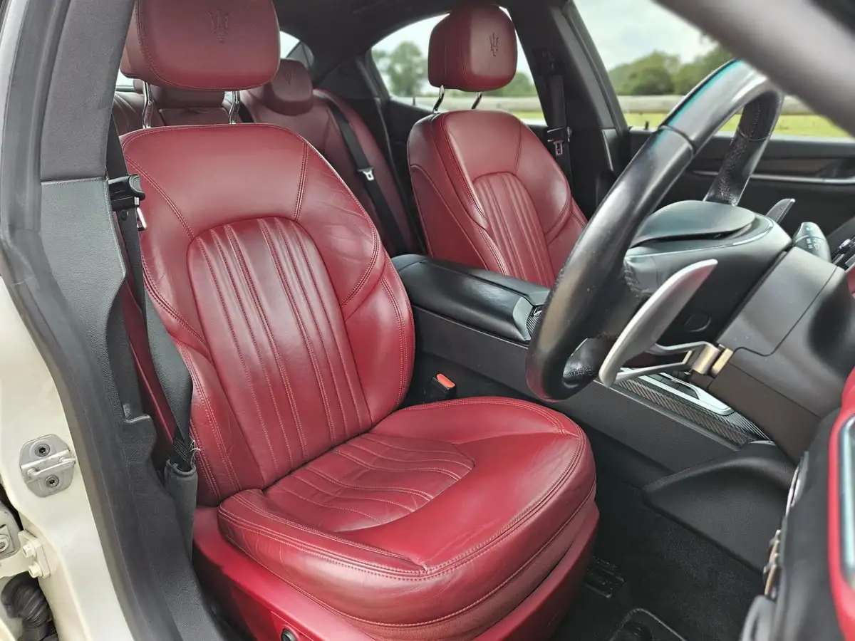 2015-maserati-ghibli-30-big-2