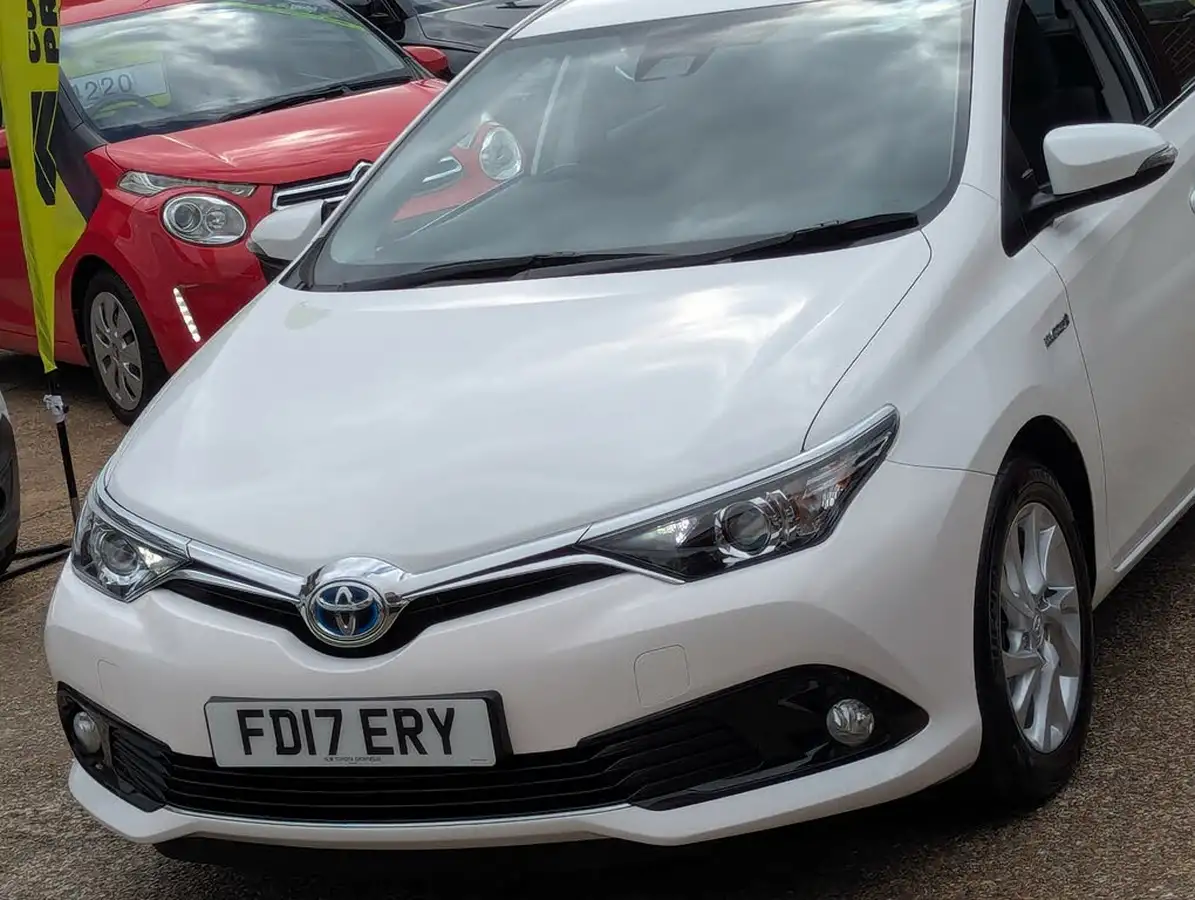 2017-toyota-auris-18-vvt-i-hsd-business-edition-tss-hatchback-big-36