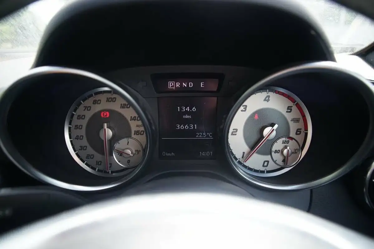 2014-mercedes-benz-slk-21cdi-slk250-big-4