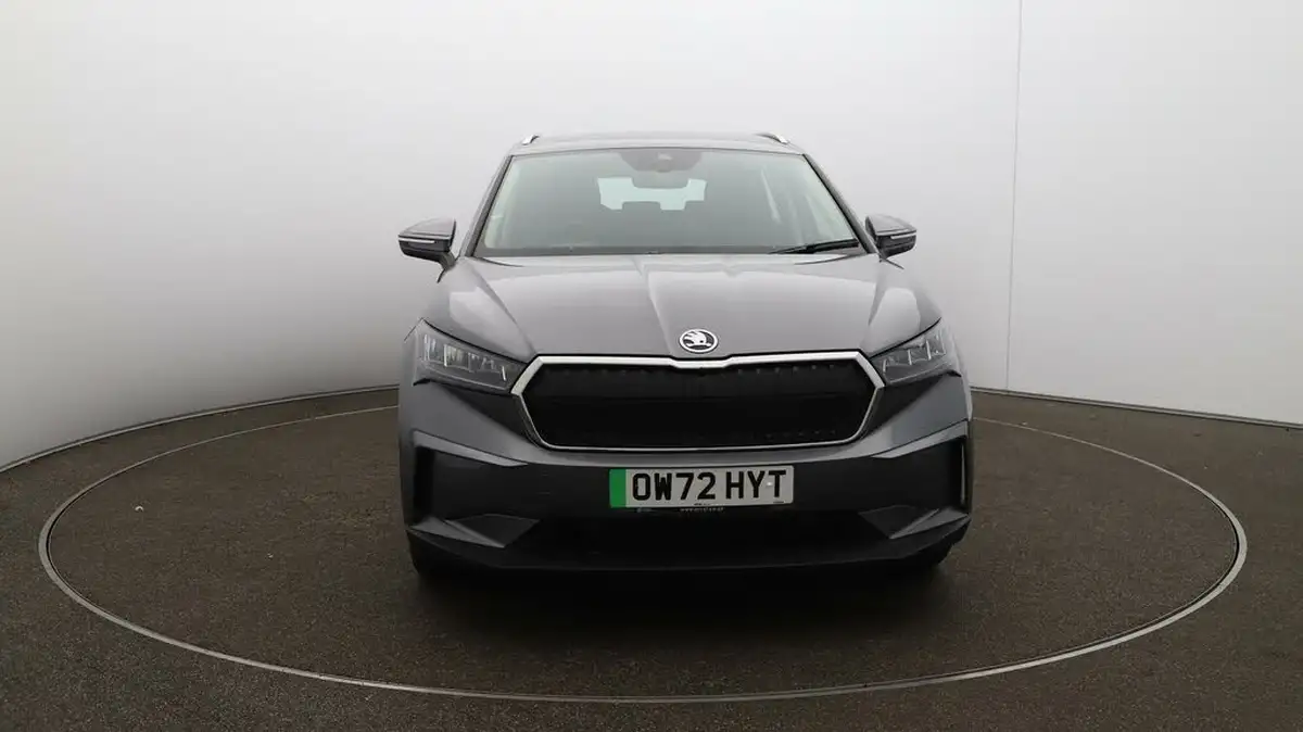 2022-skoda-enyaq-e-60-big-40