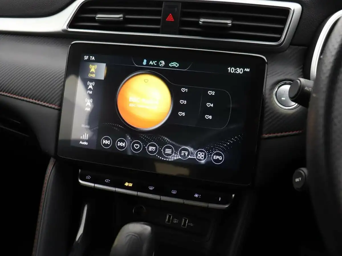 2022-mg-zs-suv-10t-gdi-excite-big-23