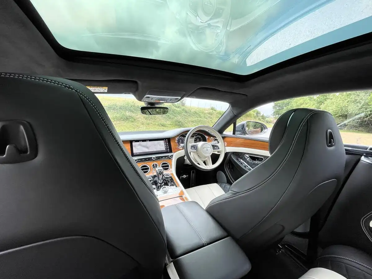2021-bentley-continental-40-gt-v8-coupe-big-3
