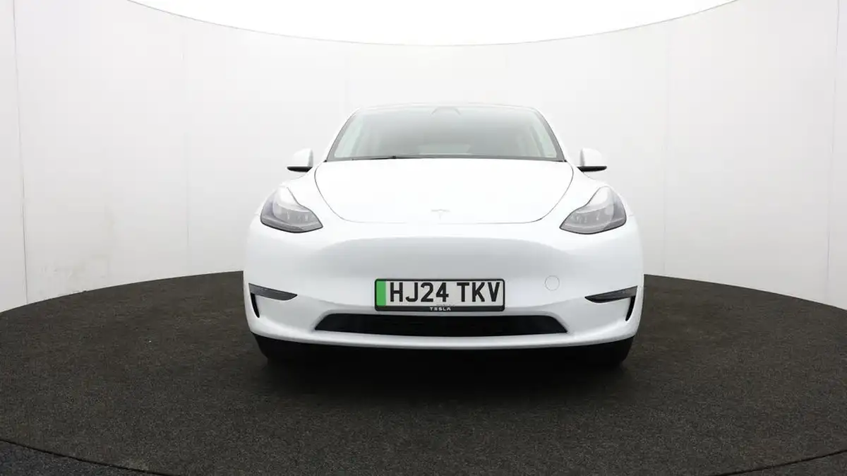 2024-tesla-model-y-e-long-range-306bhp-awd-big-50