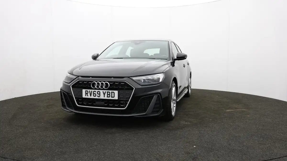 2019-audi-a1-10-30-tfsi-s-line-big-57