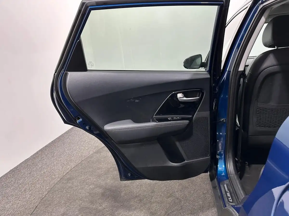 2017-kia-niro-16-gdi-4-big-37
