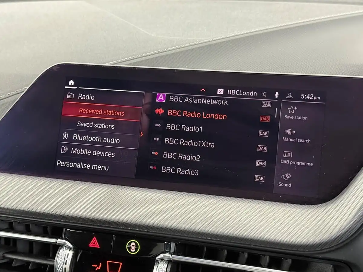 2021-bmw-1-series-15td-116d-m-sport-lcp-big-30