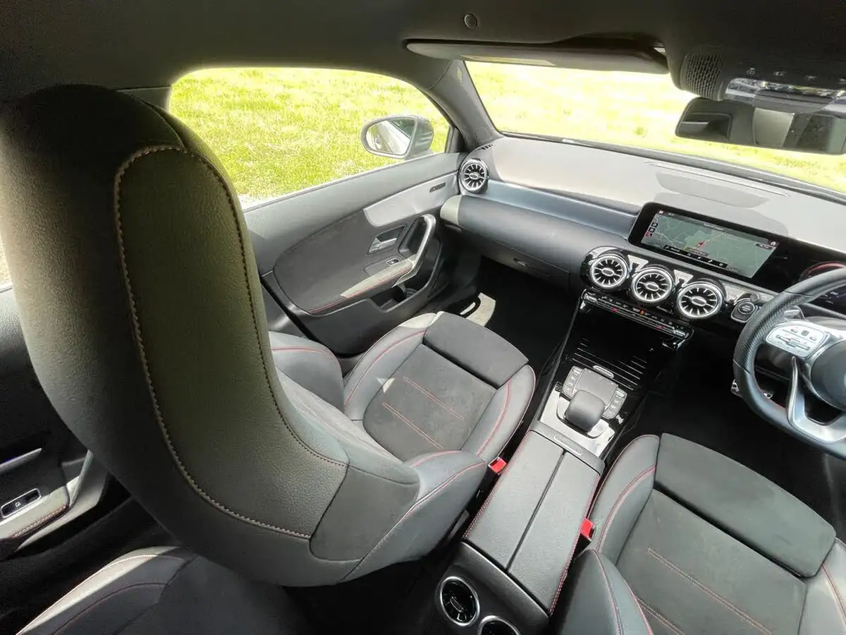 2020-mercedes-benz-a-class-13-a250e-amg-line-premium-hatchback-5d-big-36